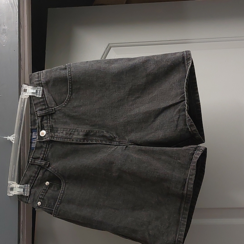 Black Shorts Sz 9